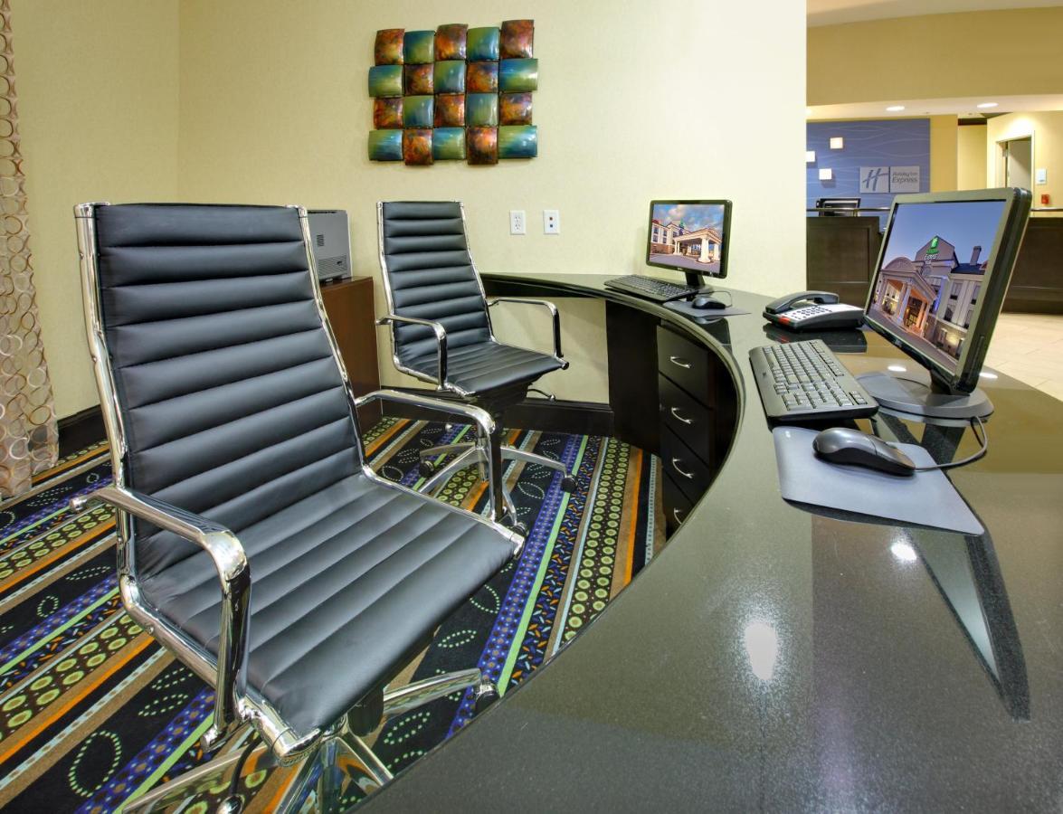 Holiday Inn Express & Suites Covington By Ihg Экстерьер фото