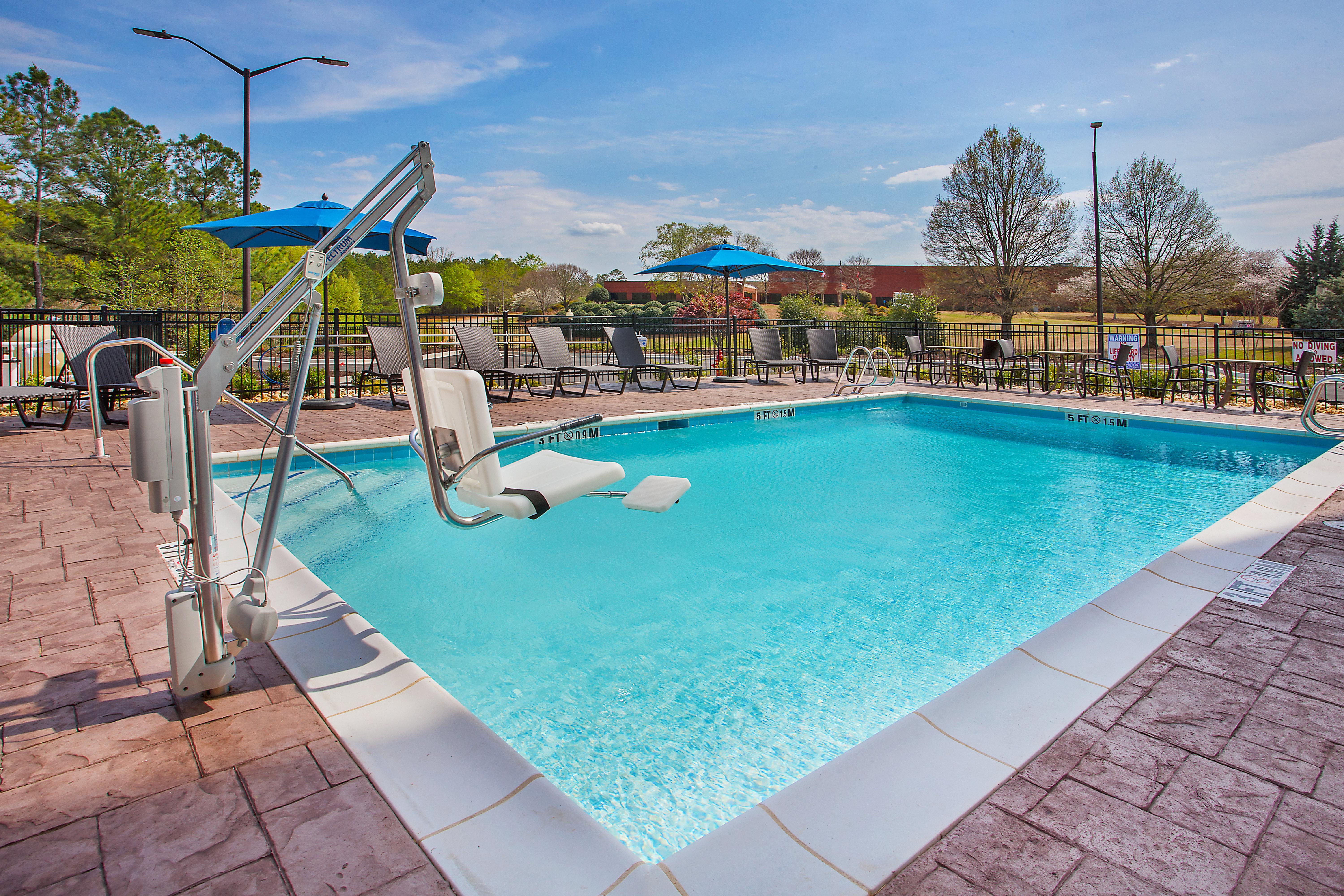 Holiday Inn Express & Suites Covington By Ihg Экстерьер фото
