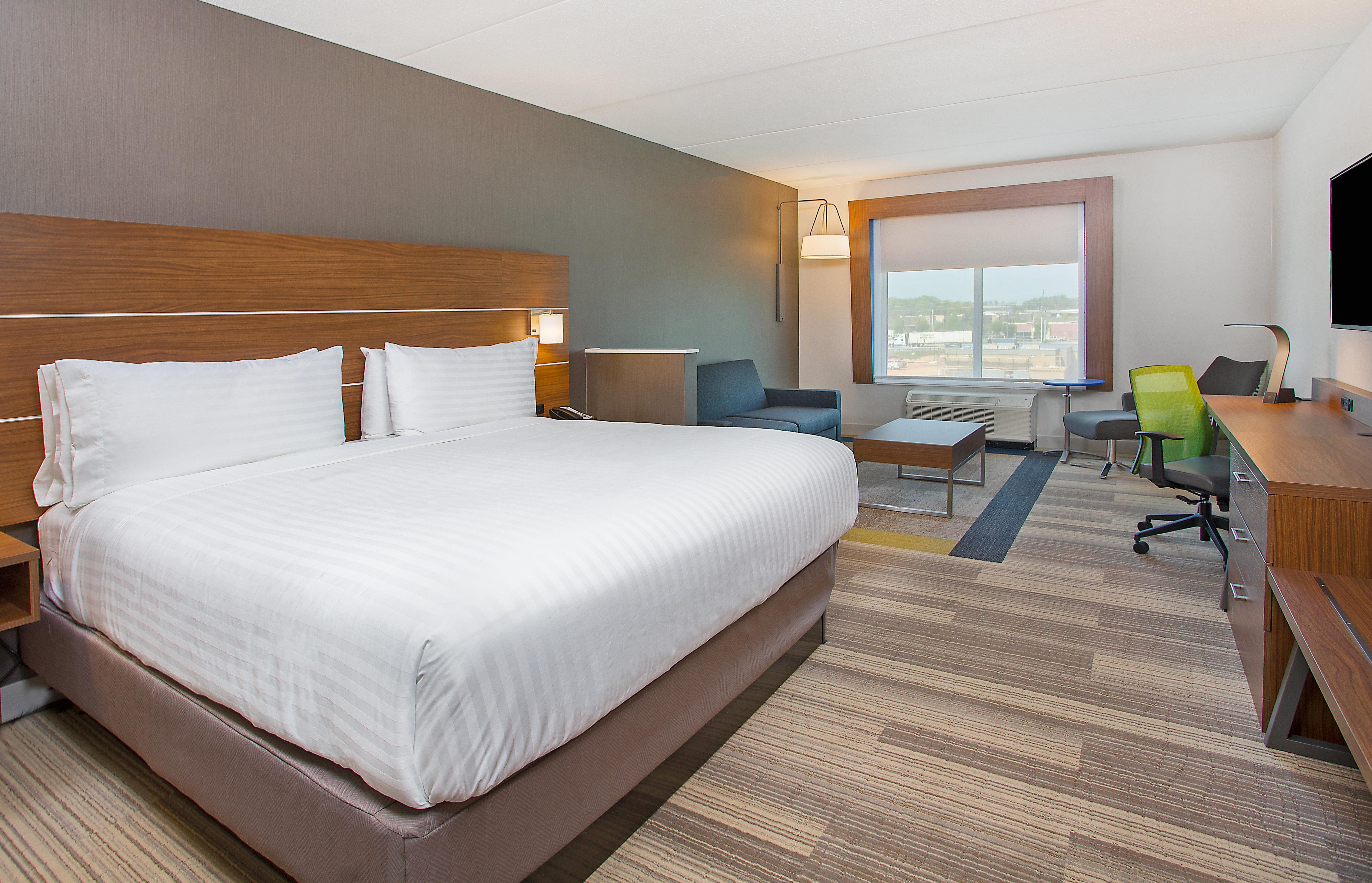 Holiday Inn Express & Suites Covington, An Ihg Hotel Экстерьер фото