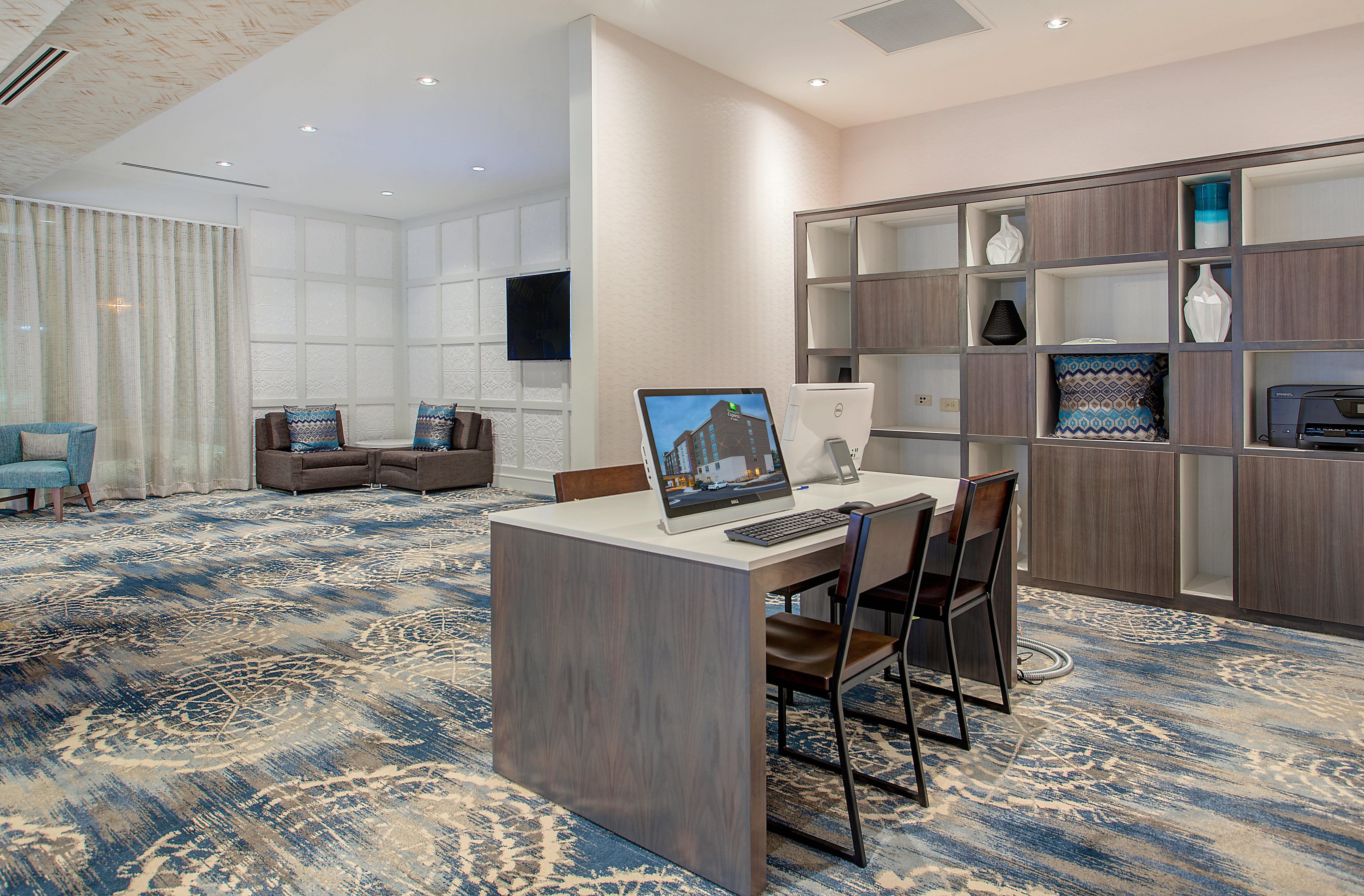 Holiday Inn Express & Suites Covington, An Ihg Hotel Экстерьер фото