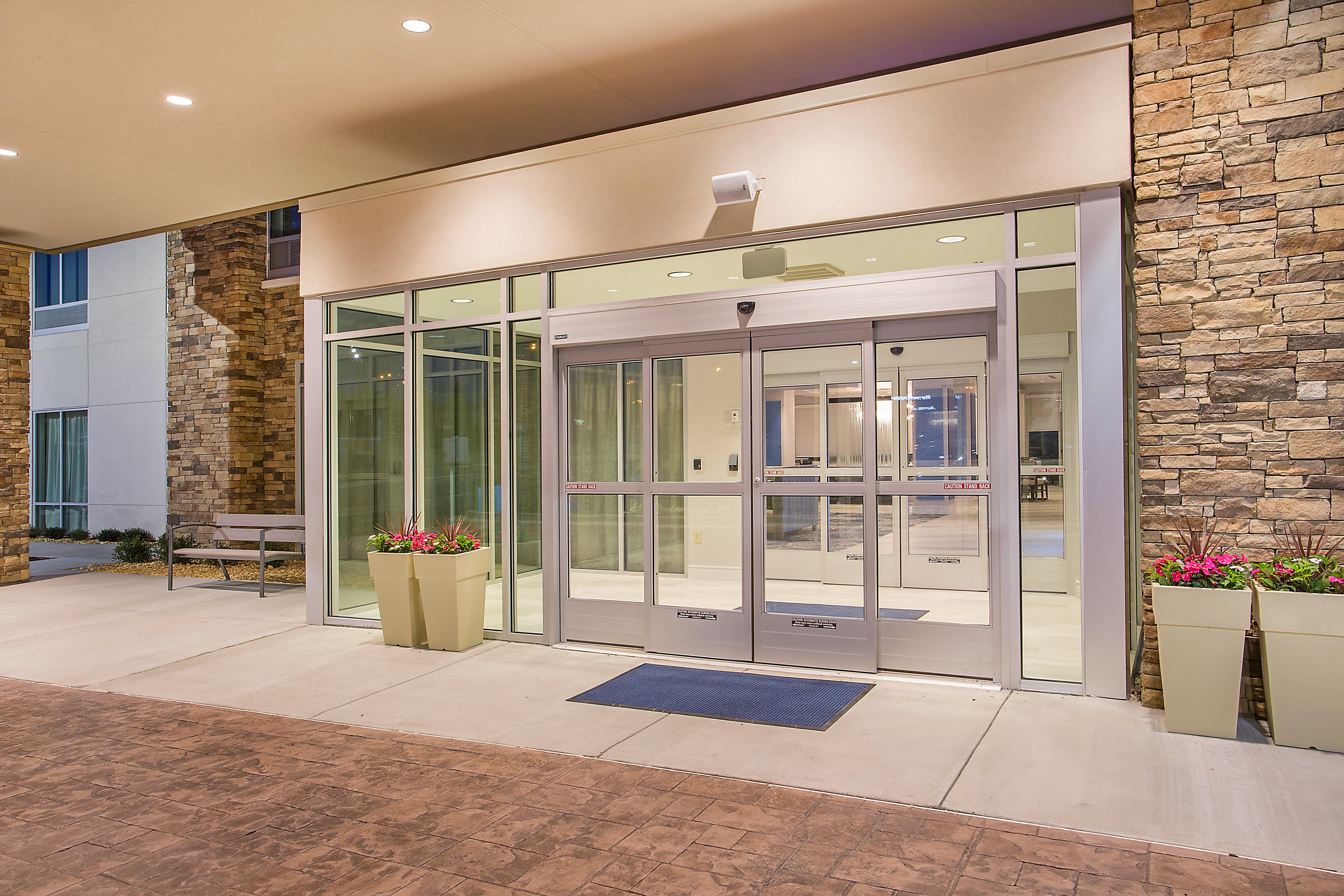 Holiday Inn Express & Suites Covington By Ihg Экстерьер фото