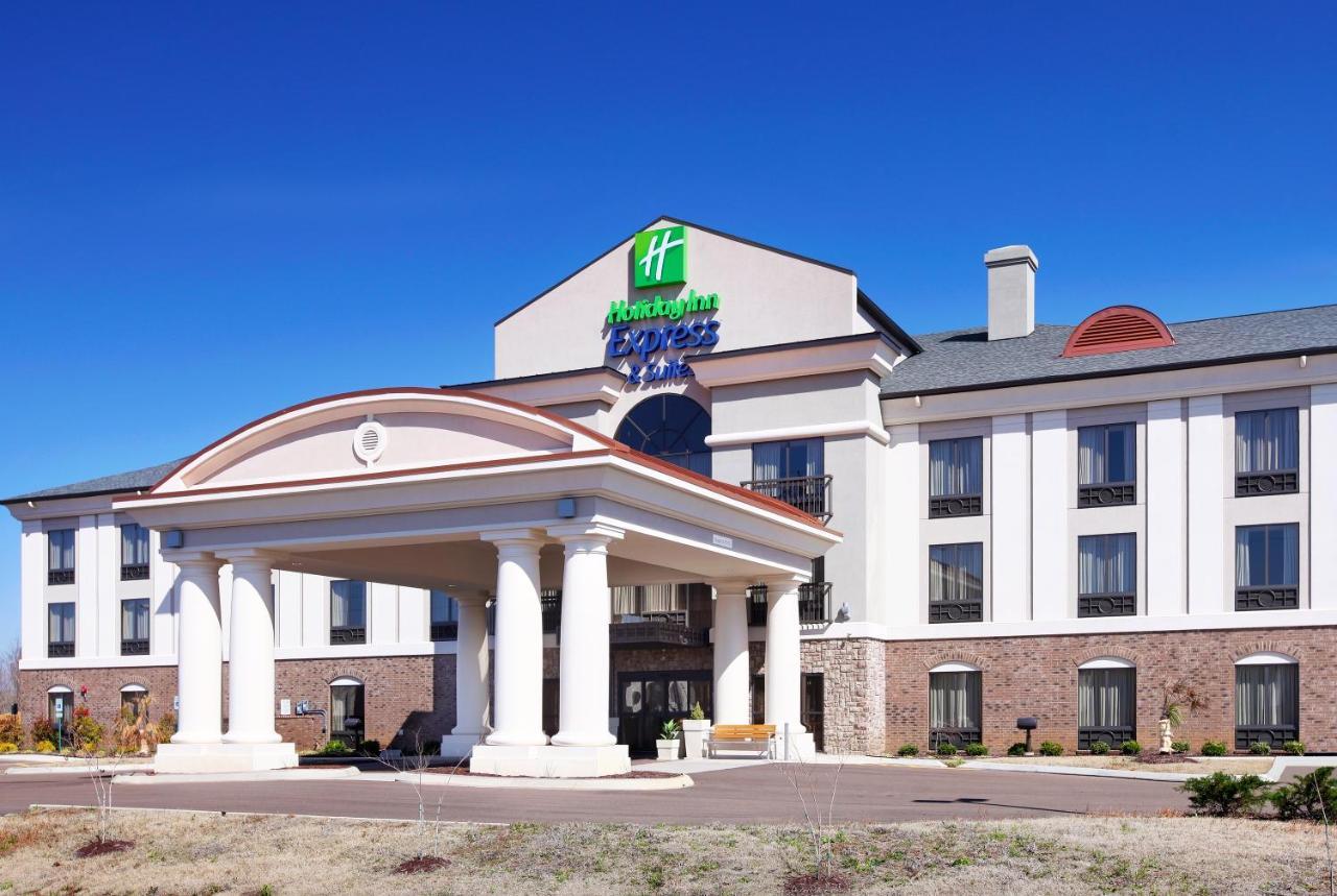 Holiday Inn Express & Suites Covington, An Ihg Hotel Экстерьер фото