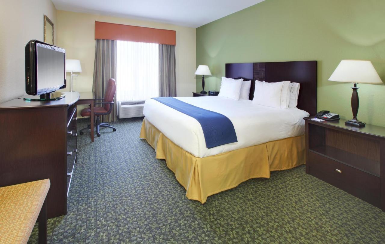 Holiday Inn Express & Suites Covington, An Ihg Hotel Экстерьер фото